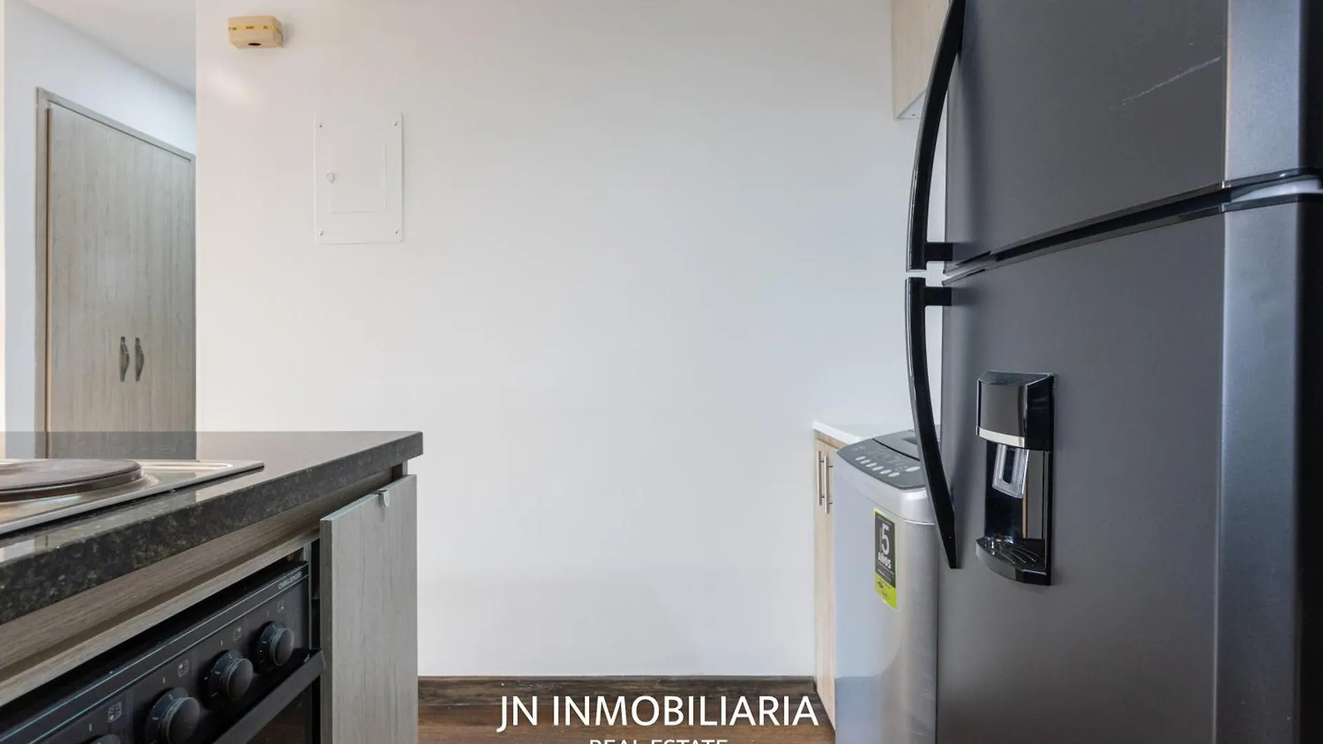 Park 42 Apartasuites Medellin Hotel