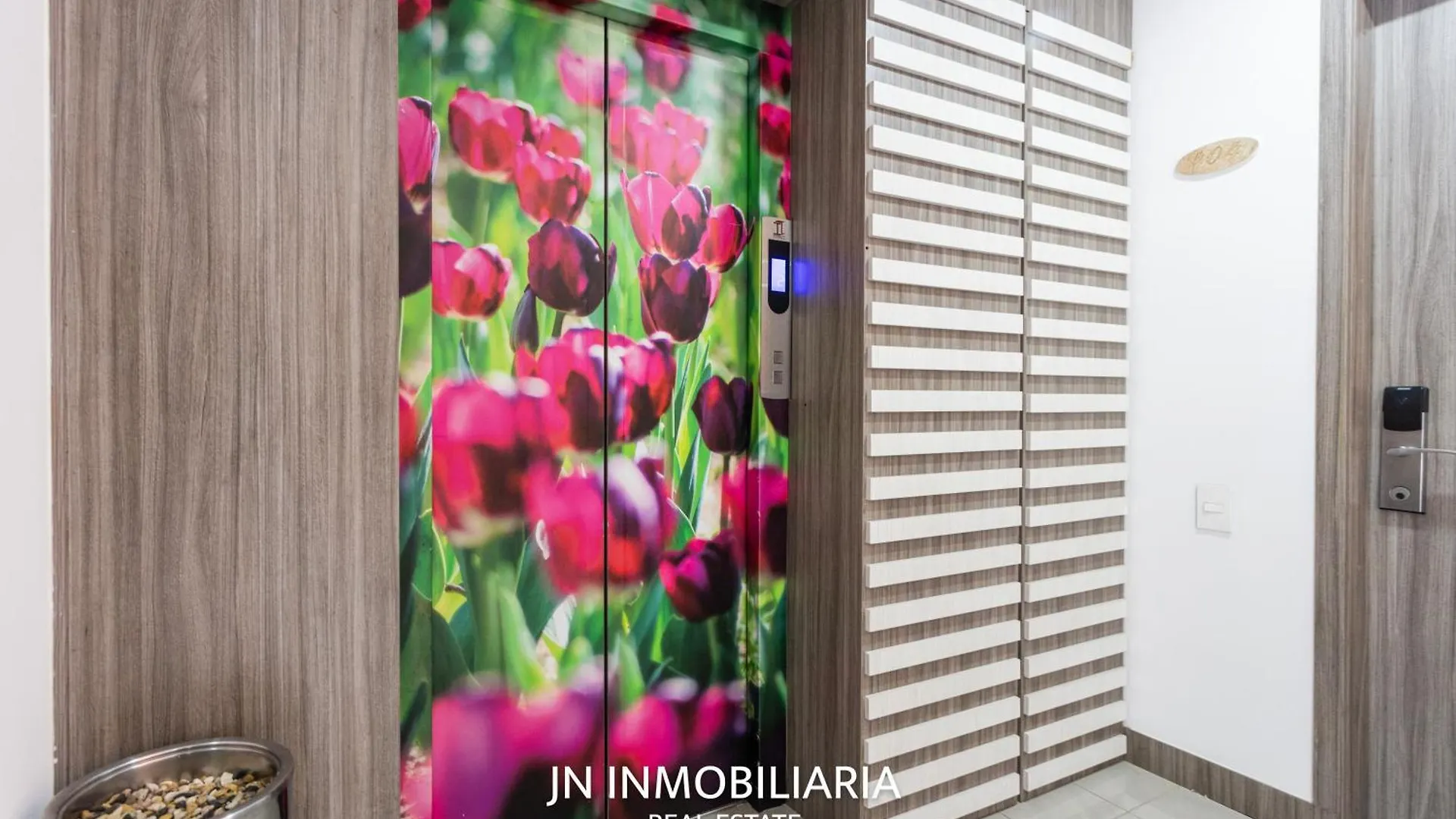 Park 42 Apartasuites Medellin