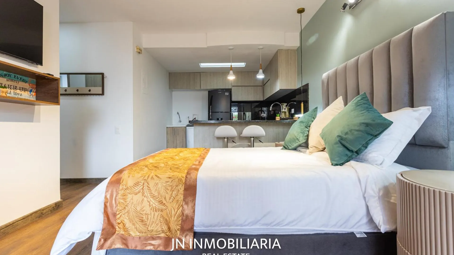 Park 42 Apartasuites Medellin Colombia