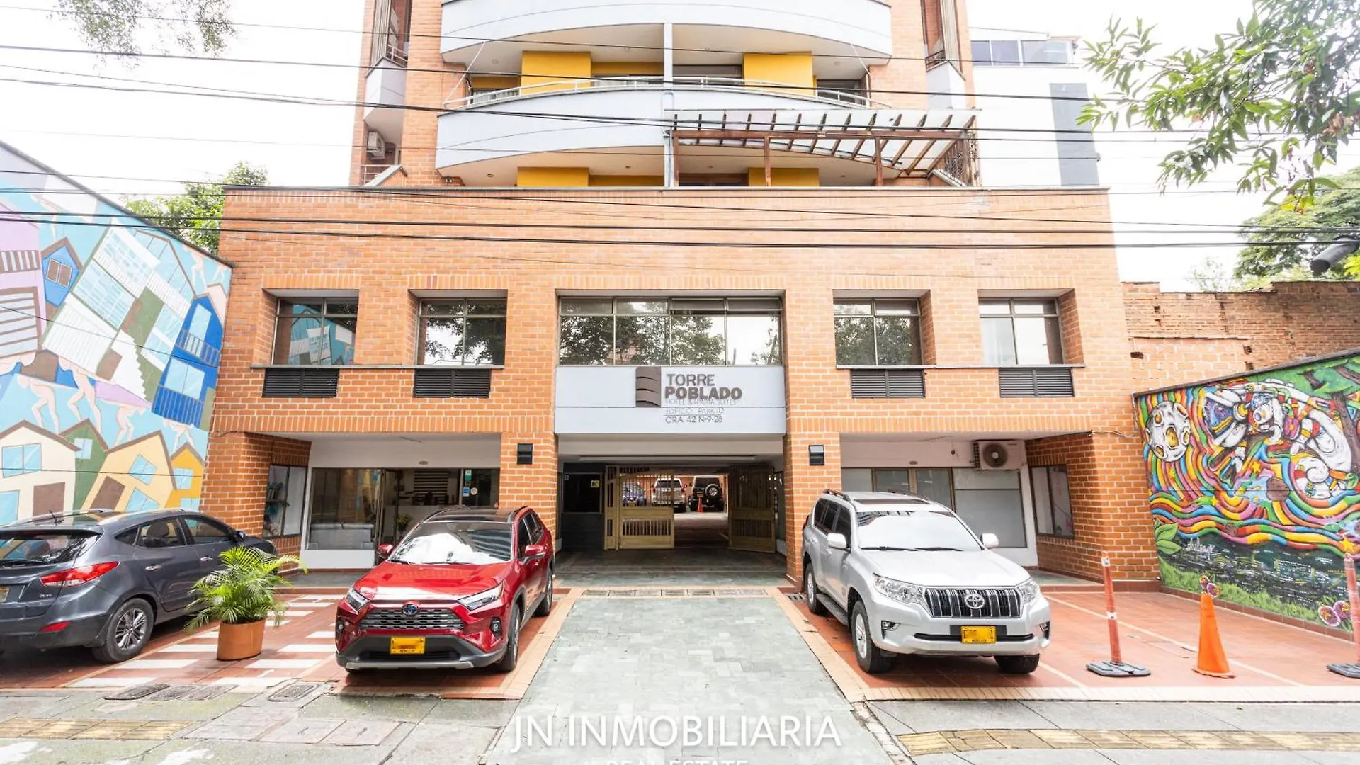 Park 42 Apartasuites Medellin Hotel