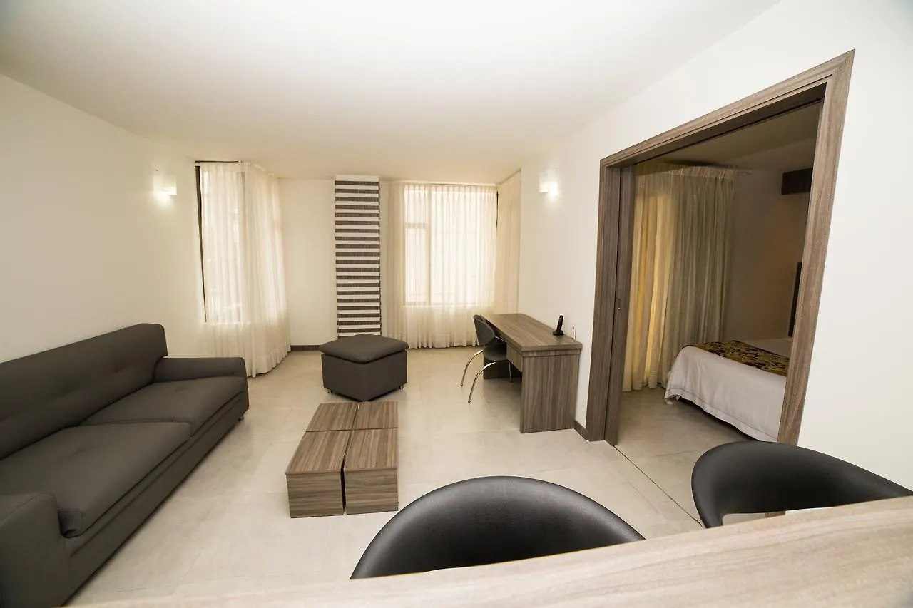 Park 42 Apartasuites Medellin Colombia